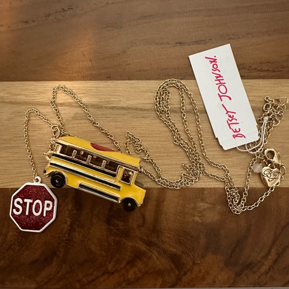 Betsey Johnson BACK TO SCHOOL Gold Tone Yellow Bus Heart Locket Long Necklace - Picture 1 of 5